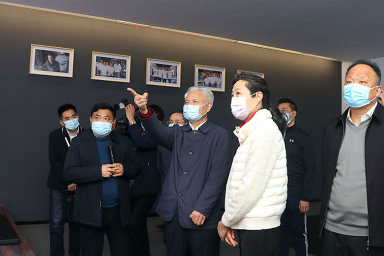 省政協(xié)主席姚增科調研增鑫科技